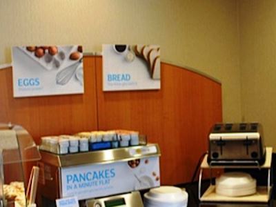 Holiday Inn Express Salem By Ihg Esterno foto